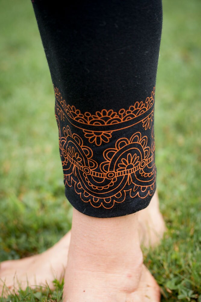 Pushpa - Long Leggings - Black